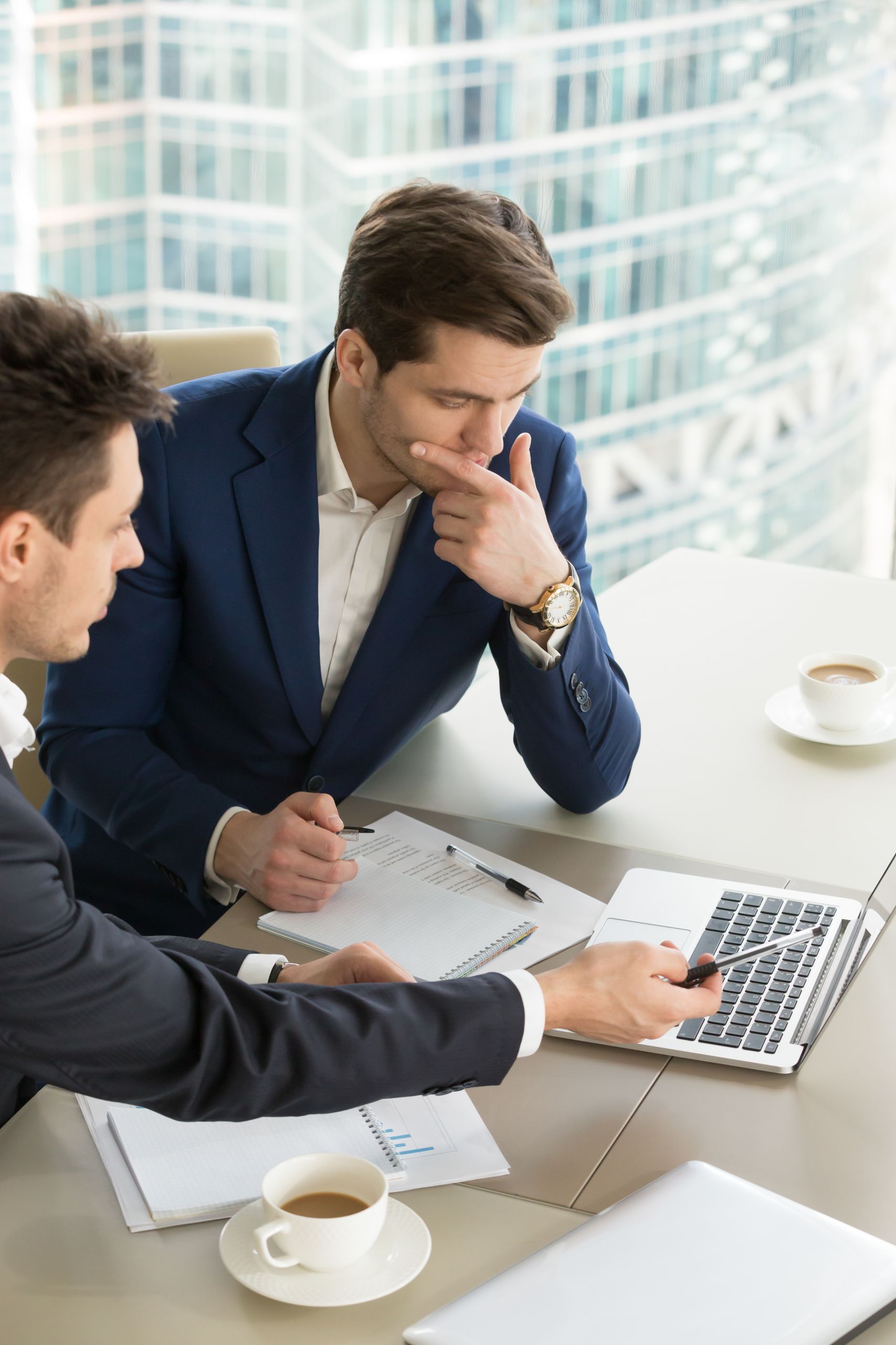Entrepreneurs Discussing Work Results On Meeting – Predio | Activos – Activos Urbanos